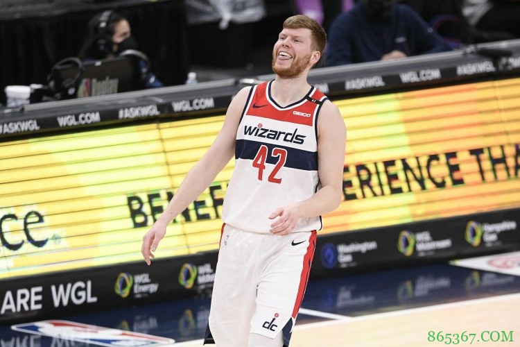 队记：若奇才想送走贝尔坦斯 他们需要贴一个首轮签或更多