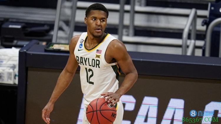 爵士官方:球队正式签下次轮秀贾里德-巴特勒