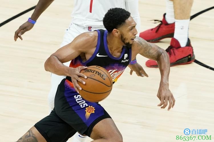 佩恩：上赛季签太阳只想努力进入轮换 完全没想到能打进总决赛