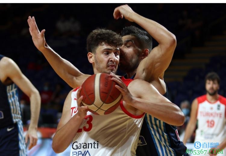 费根:火箭为土耳其新秀萨古配了翻译 像姚明当时一样