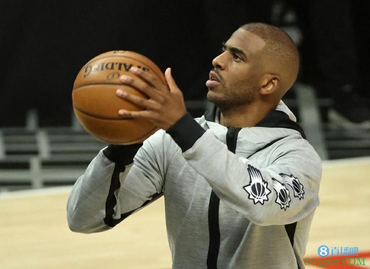 Spears：保罗接受了左手腕手术 预计不会错过下赛季训练营