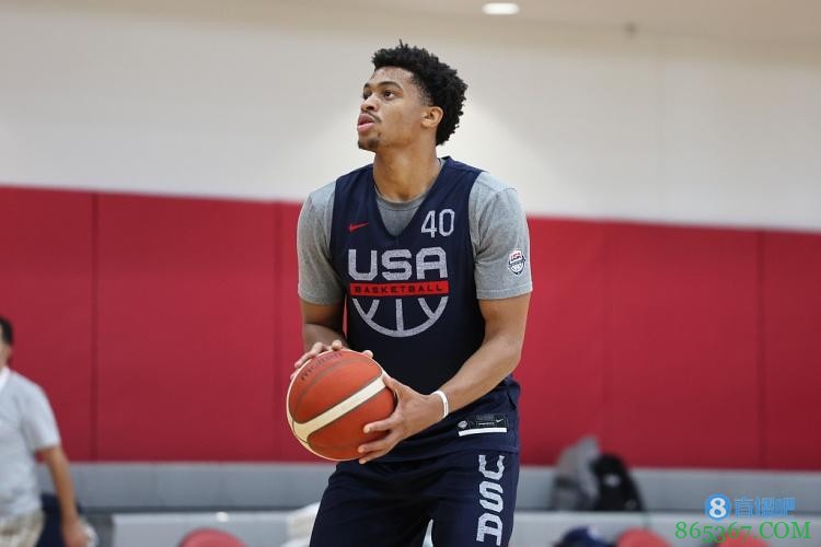 波波：当凯尔登-约翰逊犯错时 队友们给了他很多“严厉的爱”