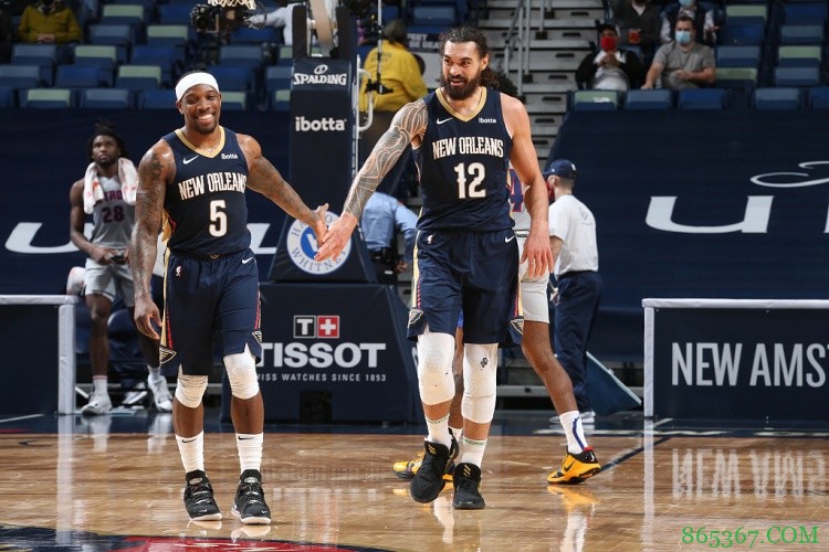 美记:鹈鹕早就对10号签不抱幻想 一直试图交易送走