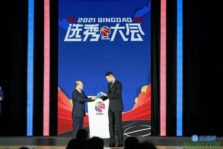 大发体育专访王翊雄:旅美经历让我受益良多 最喜欢的CBA球员是阿联