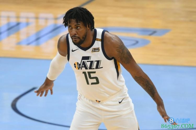 Shams:爵士和雷霆就费沃斯交易进行认真讨论