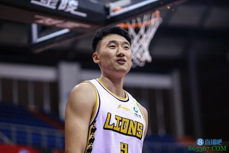 CBA官网更新自由球员名单:李京龙和段江鹏等10人在列