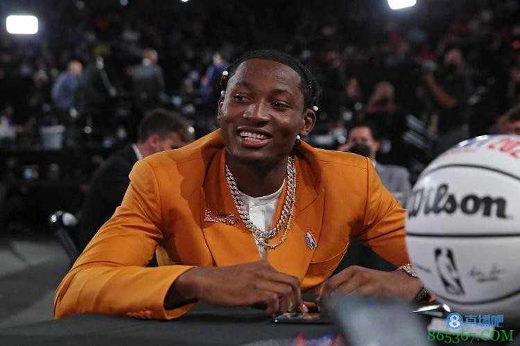 勇士夏联名单：库明加&穆迪领衔 国王射手凯尔-盖伊加盟