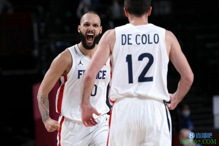 德科洛:我们很幸运 巴图姆完成了最后一防