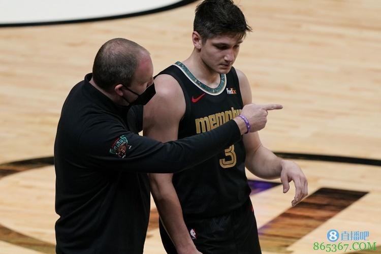 10号签选天才前锋+交易得到卡尔弗 灰熊休赛期操作收集天赋男