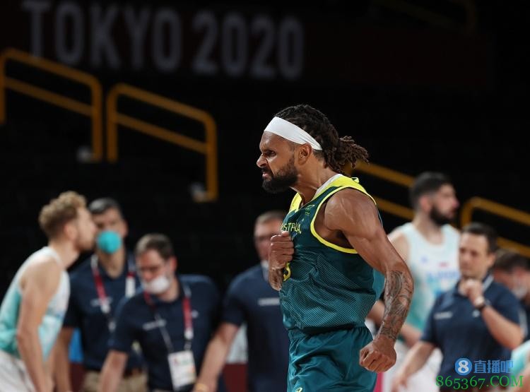 篮网休赛期看似“小修小补” 却已做到有限空间内的极致