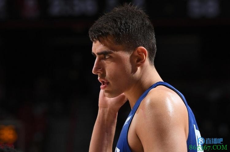 帕金斯:让我们停止讨论加尔扎有什么做不到的 他能随意砍下20+14