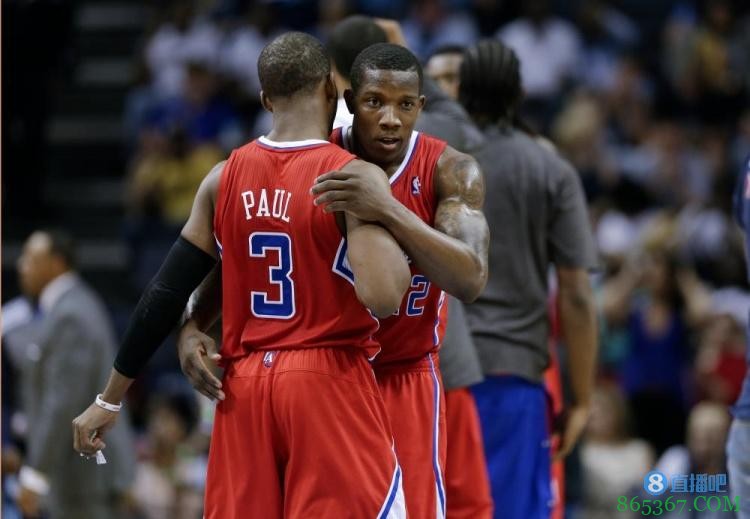 布莱德索此前效力快船三个赛季 为快船如今阵容中时间最长