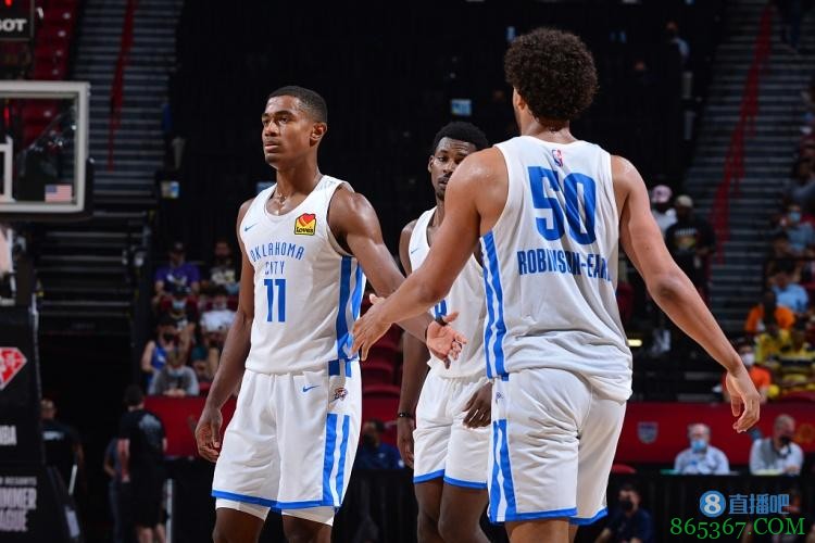 ?夏联-爱德华兹23分 霍尔17+7 雷霆轻取马刺止3连败