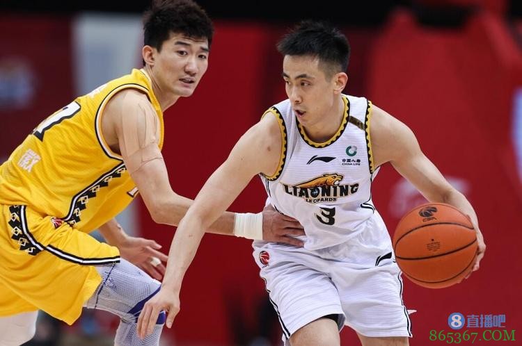 东体：上海为填补控卫短板曾追赵继伟&孙铭徽 但均无疾而终