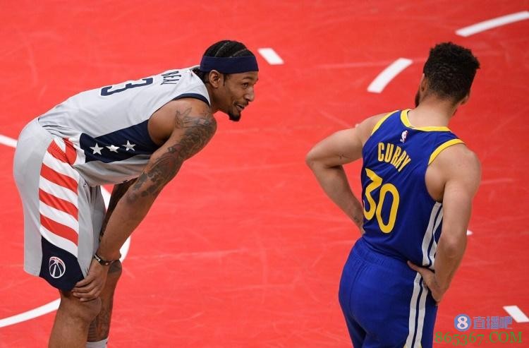 新赛季NBA得分王赔率：比尔领跑 库里排名第二