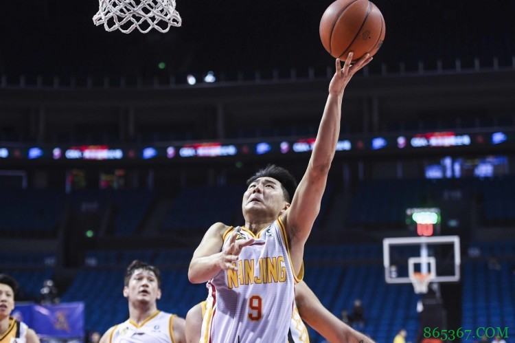 媒体人:乔文瀚未能与辽宁达成签约