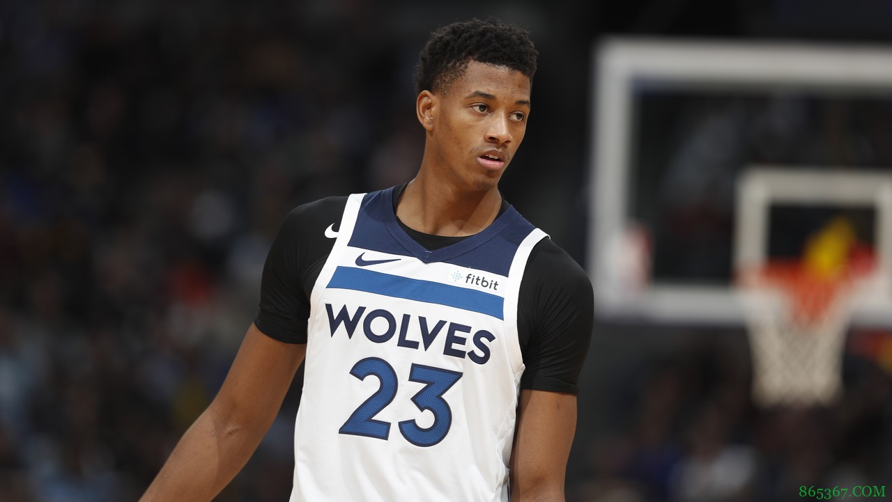 森林狼记者:卡尔弗的哥哥JJ-卡尔弗将代表球队出战夏联