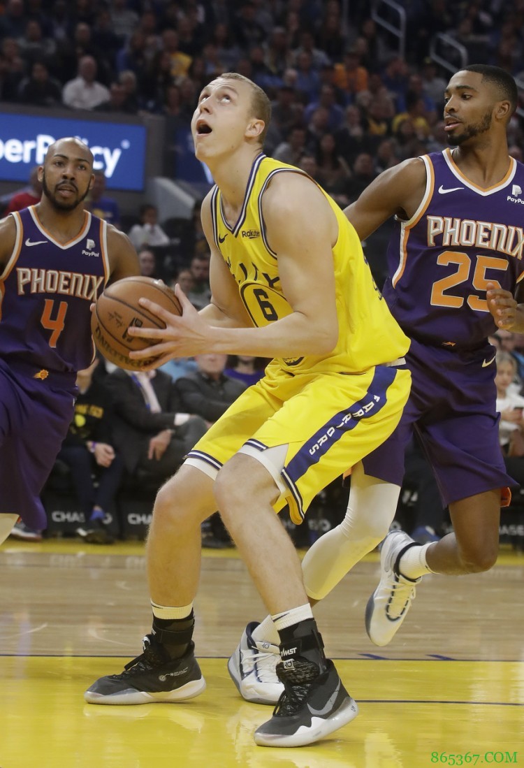 欧媒：斯马拉季齐与贝尔格莱德游击签下一份三年合同