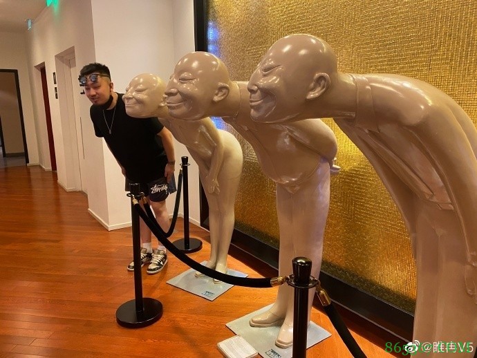 睢冉更新个人微博:总而言之都是经纪人球员的错?♂️