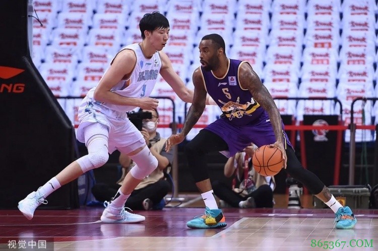 不打CBA？那周琦去欧洲可行吗？