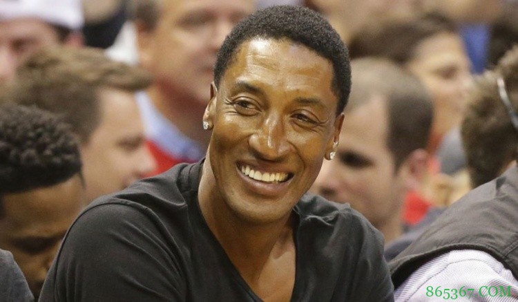 库里豪掷18万美元 NBA球员是怎么花钱的?