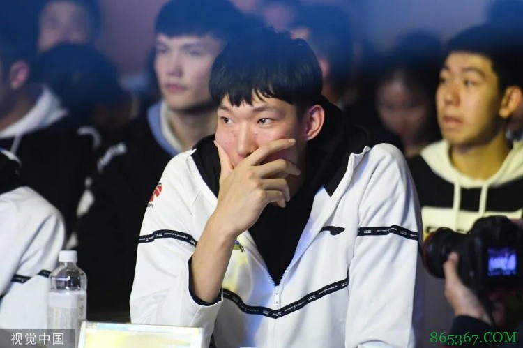 周琦与新疆,到底谁占理?