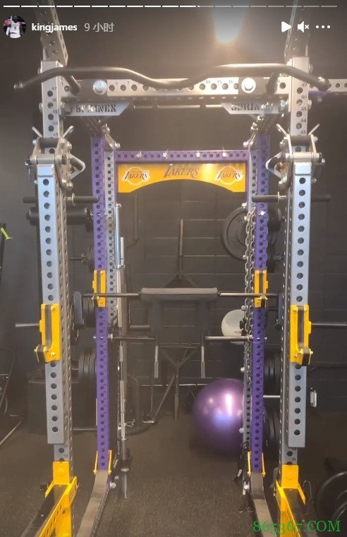 今天起晚了?詹姆斯早晨6:20更新社媒准备训练