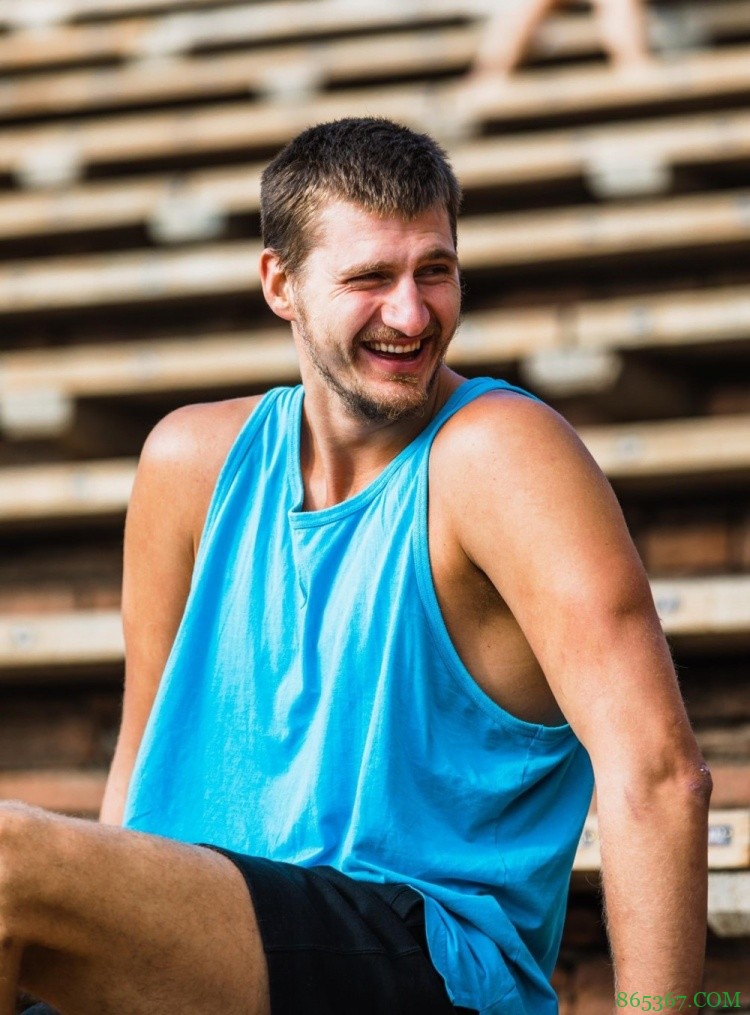 下赛季的西部冠军 谁说穆雷回归后的掘金队没机会呢？