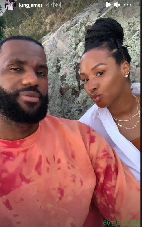 恩爱时光！詹姆斯社媒晒与妻子科西嘉岛度假照