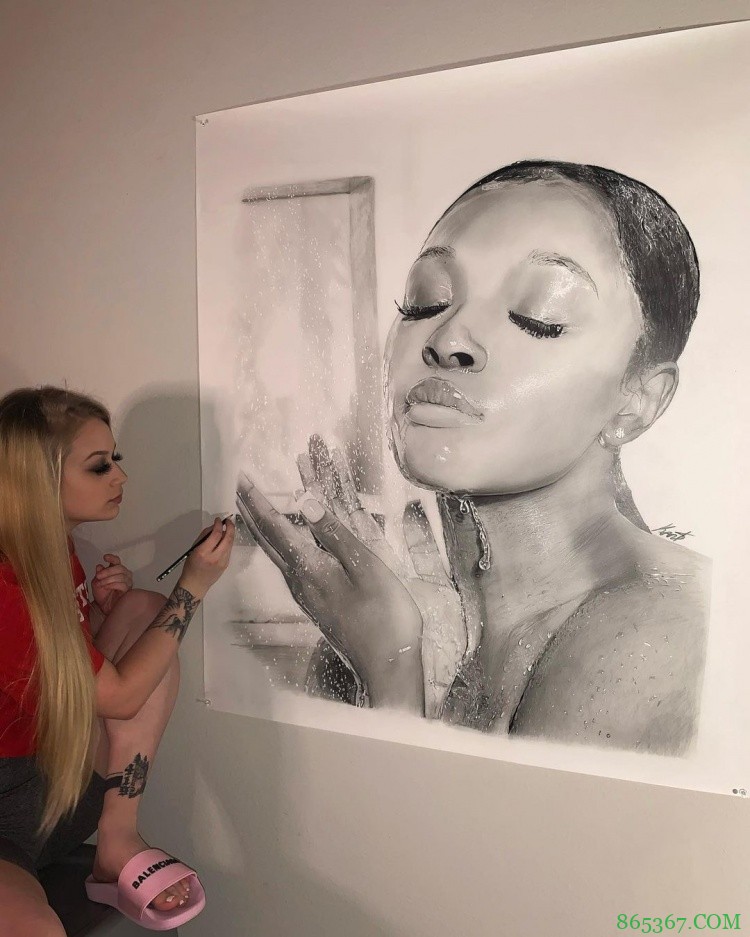 有、小帅！美女艺术家晒杜兰特素描像：?