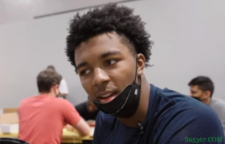 新秀特雷-墨菲：对抗詹杜这样的球员后 才会有真正进入NBA的感觉