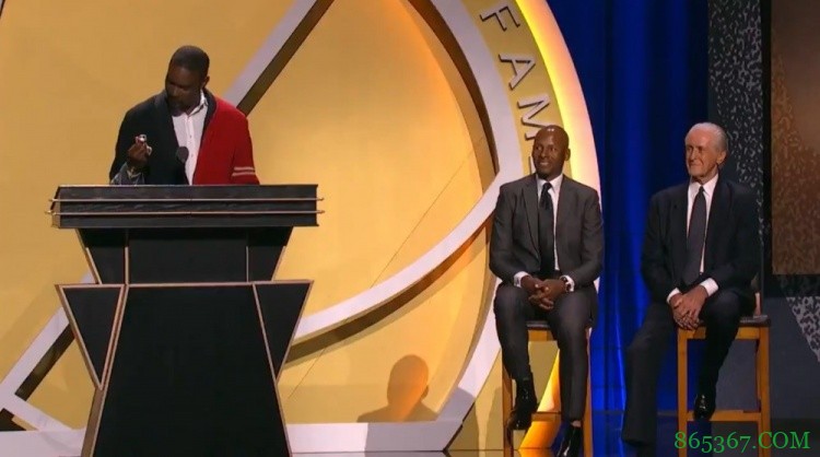 波什：加盟热火前莱利借了我一枚戒指 现在是时候还给他了