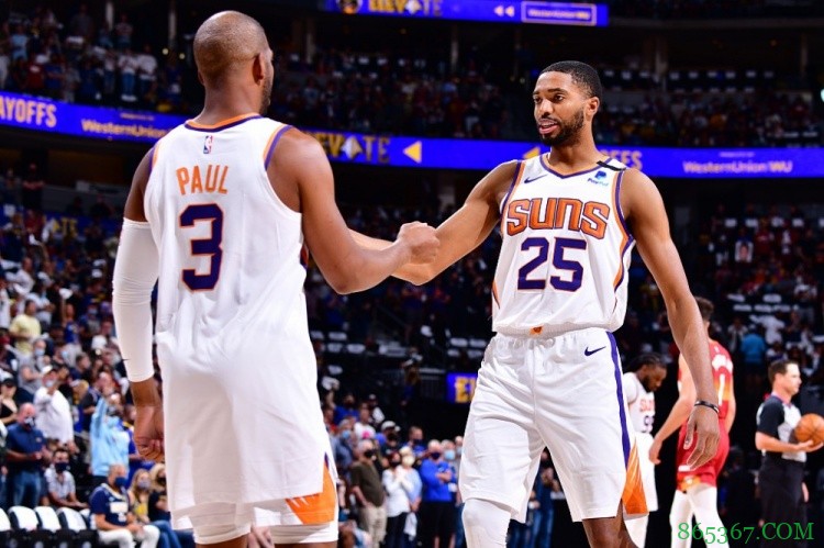 布里奇斯：保罗是位伟大的领袖 上赛季他为太阳队定下了基调