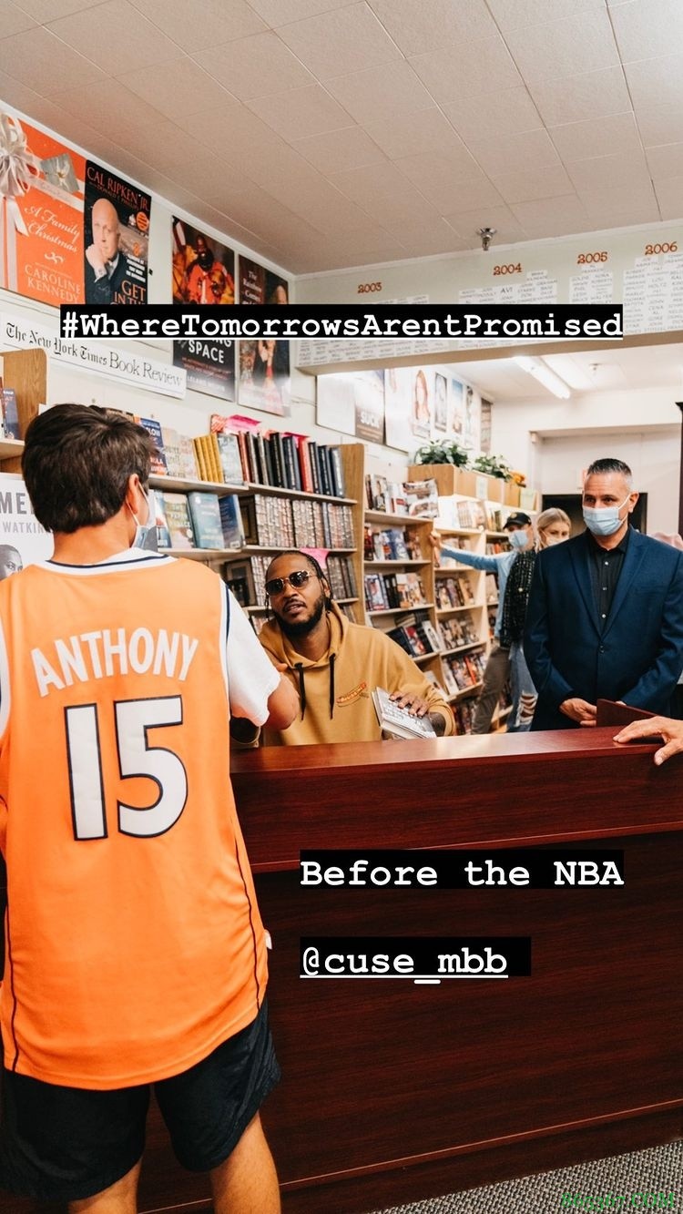 作家甜瓜!安东尼INS晒自传新书签售会动态