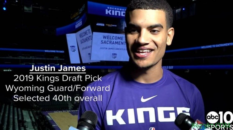 队记:爵士与后卫贾斯廷-詹姆斯签下一份双向合同