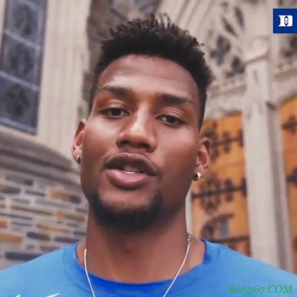 名记：雄鹿与杰文-德劳里埃签下了一份无保障的训练营合同