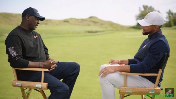 库里:如何平衡篮球和高尔夫? 乔丹:我打球那时芝加哥下着雪呢