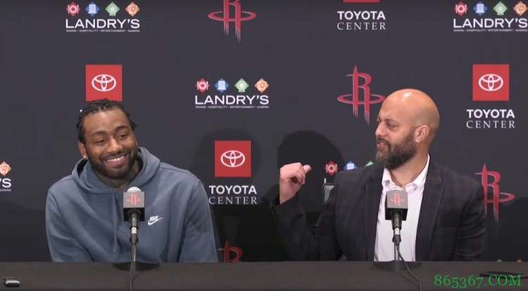 沃尔：上赛季对于重返赛场超级兴奋 我付出了一切 常常带伤出战