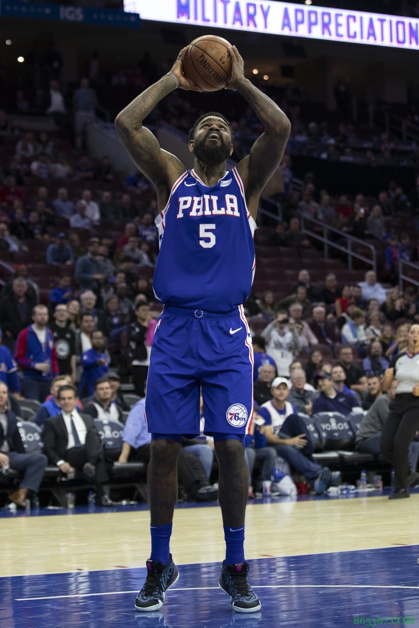 美媒晒选秀时最年轻球员前十位:拜纳姆第一 科比第三