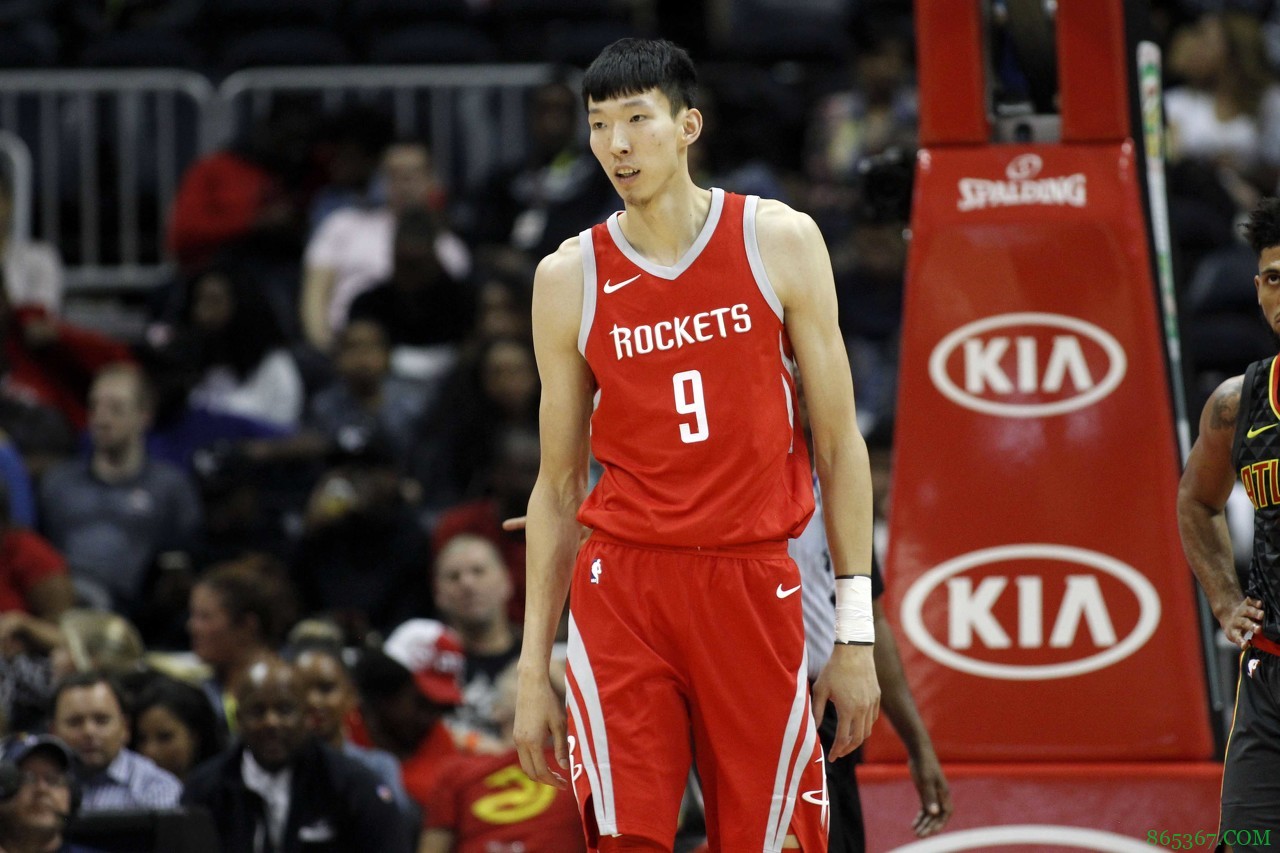 媒体人:若有NBA球队看中周琦 凤凰队将全力支持他追梦