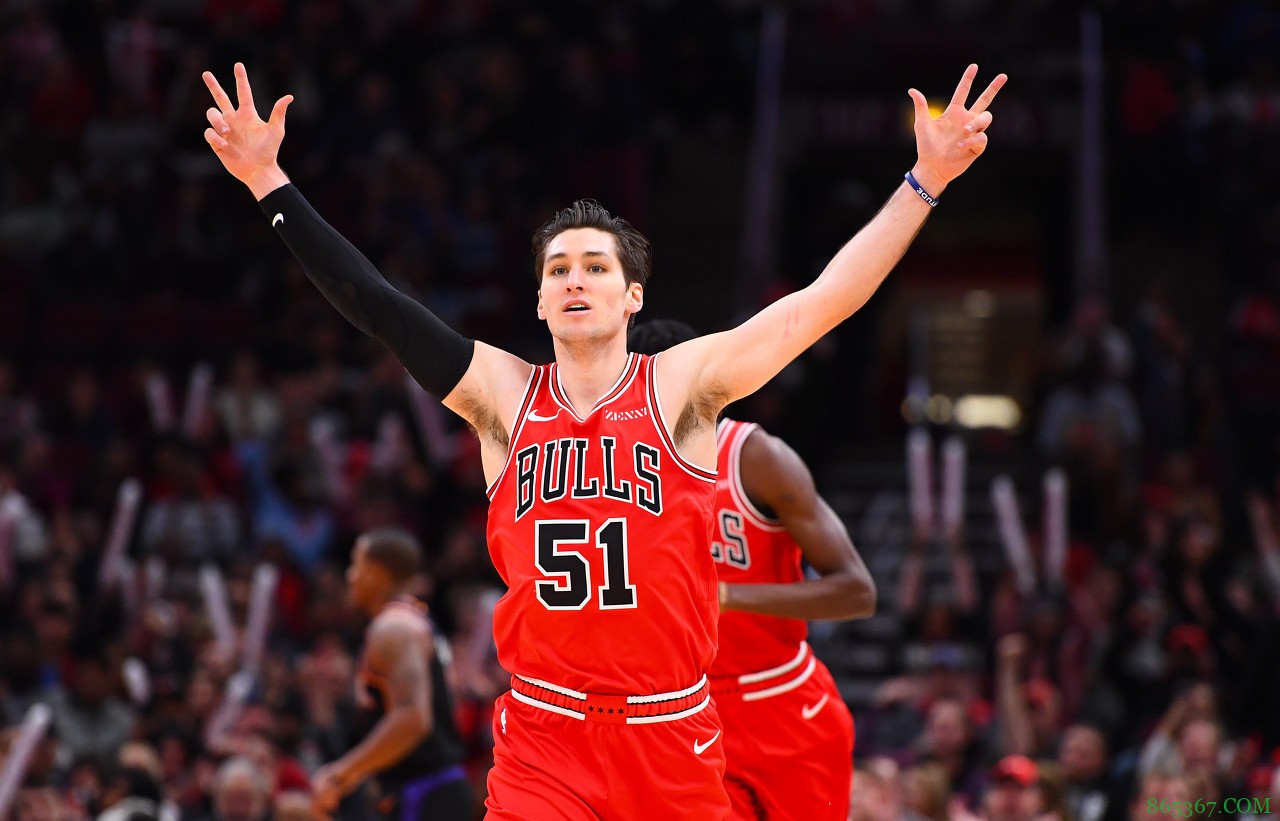 跟队记者：勇士本周将试训瑞安-阿西迪亚科洛