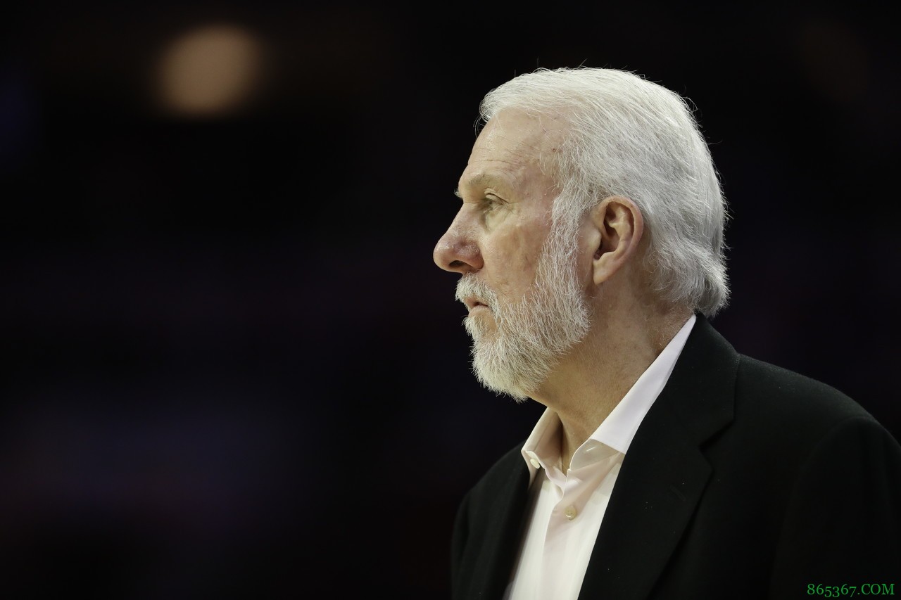 波波:我跟球员说不会有人打39分钟的比赛 但他们都会有球打