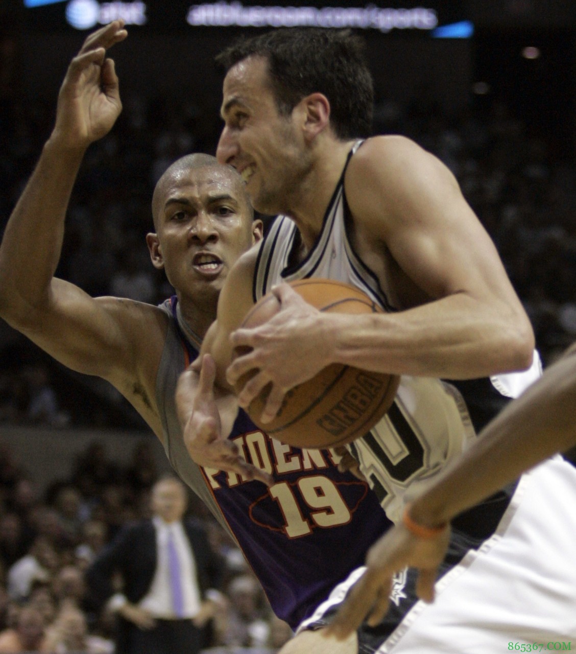 每个冠军球队都要有个超级第六人?