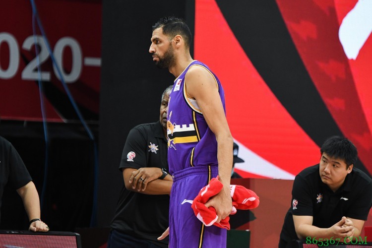 前独行侠中锋梅杰里签约科威特俱乐部 效力北控时场均2.5分1板