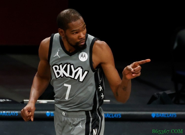 隐藏技能？美记：杜兰特曾给侃爷新专辑提出了自己的建议