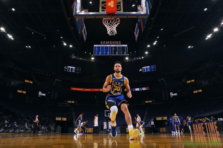 库里将和Netflix合作改编击剑题材电影《黑人兄弟》