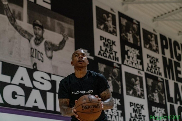 Spears:小托马斯在勇士的试训表现不错 还将试训其他两支球队