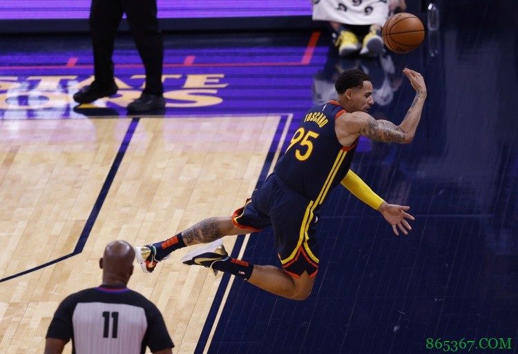 安德森：库里是NBA最强的球员 给库里投篮就是最好的投篮机会