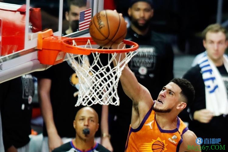 布克:即便接种疫苗也有可能感染新冠 请加强自我教育