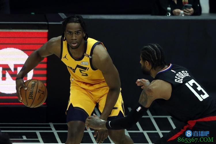 爵士官方：球队裁掉了前锋贾雷尔-布兰特利